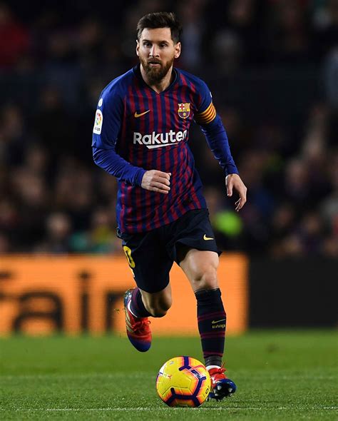leo messi biography.